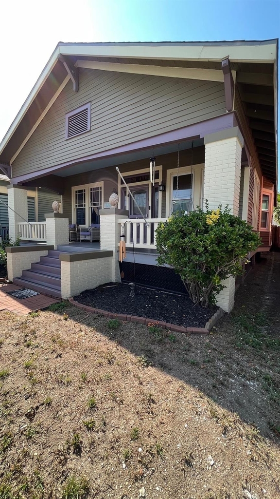 1609 Avenue O - Photo 3