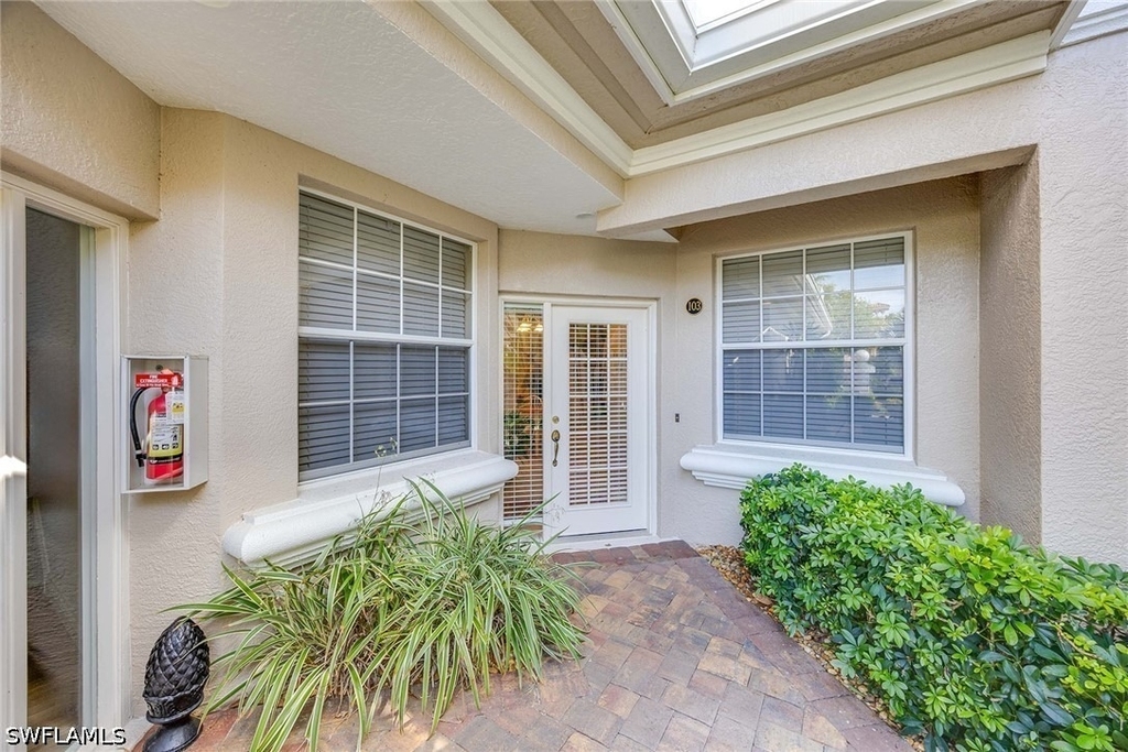 3955 Deer Crossing Court - Photo 4