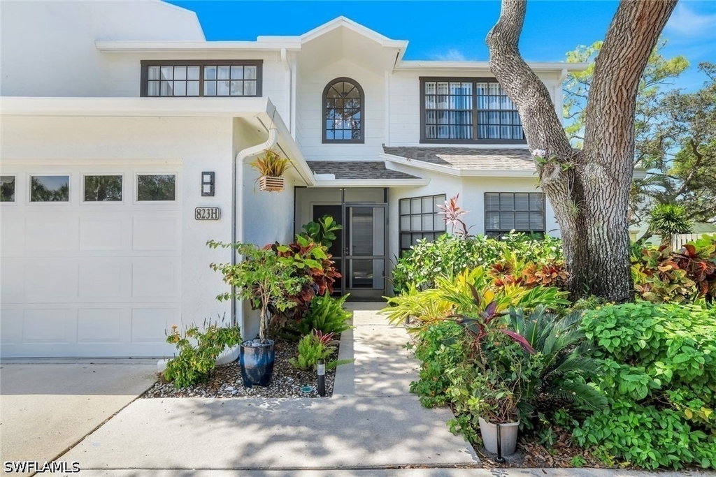 823 Meadowland Drive - Photo 1