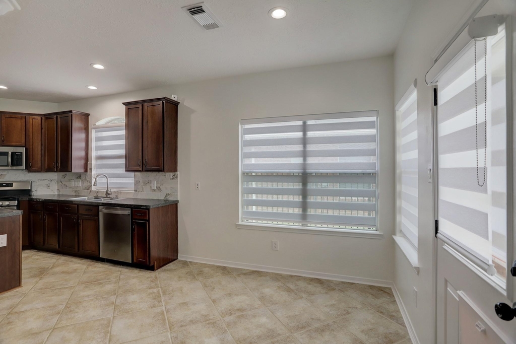 10314 Lyndon Meadows Dr - Photo 13