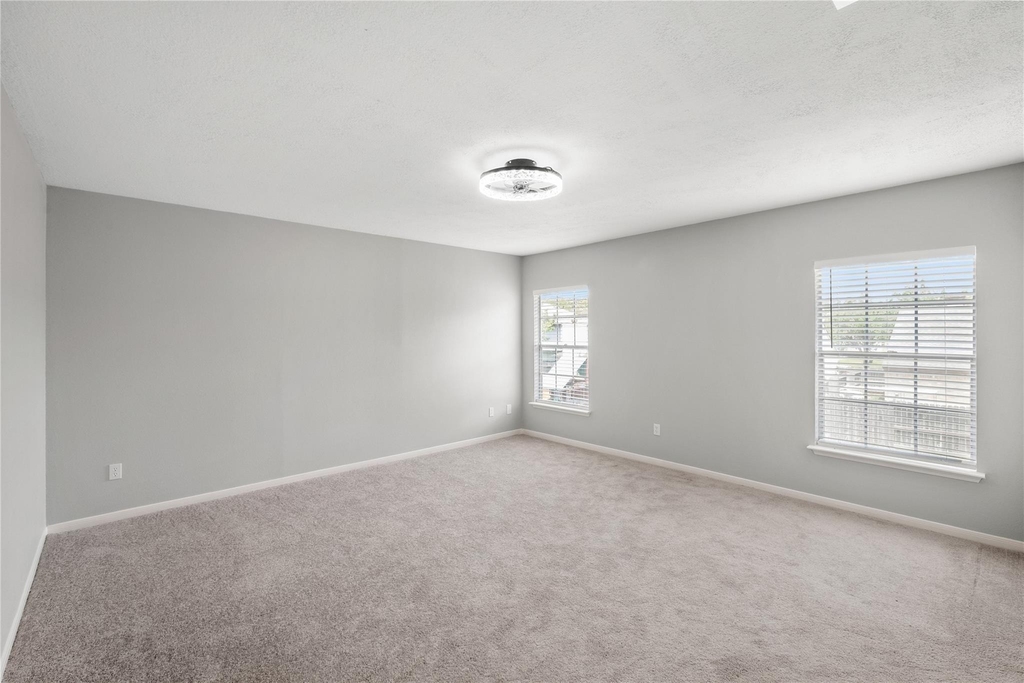 4523 Waterfall Way - Photo 8