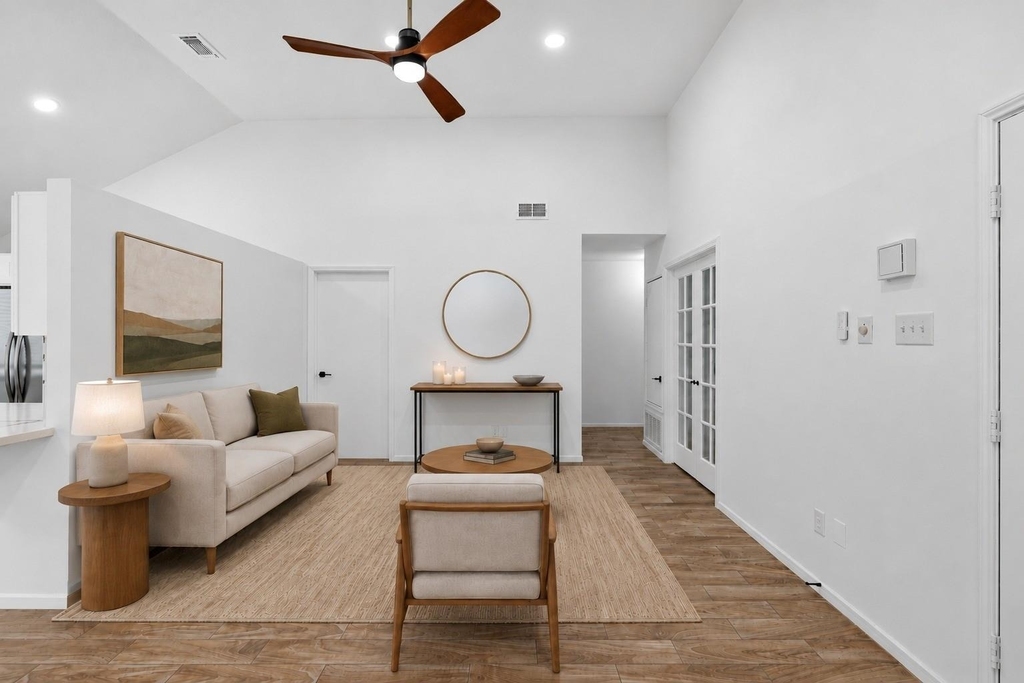 11522 Highland Meadow Drive - Photo 2