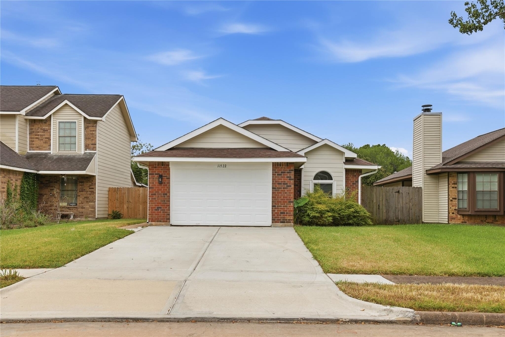 11522 Highland Meadow Drive - Photo 1