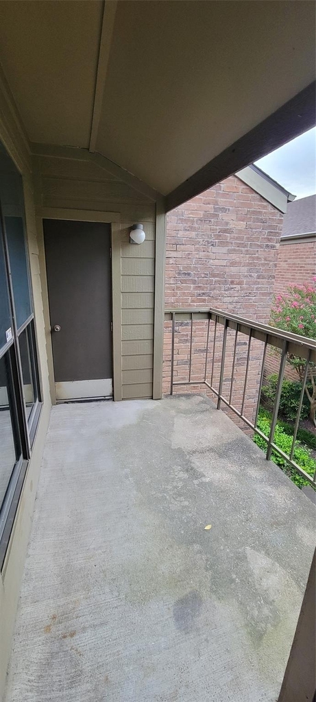 10053 Westpark Drive - Photo 19