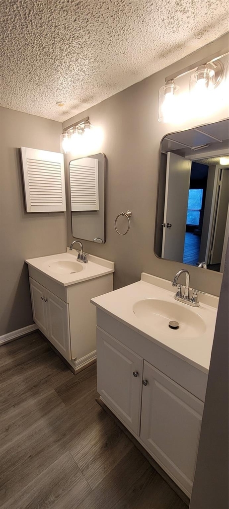10053 Westpark Drive - Photo 14
