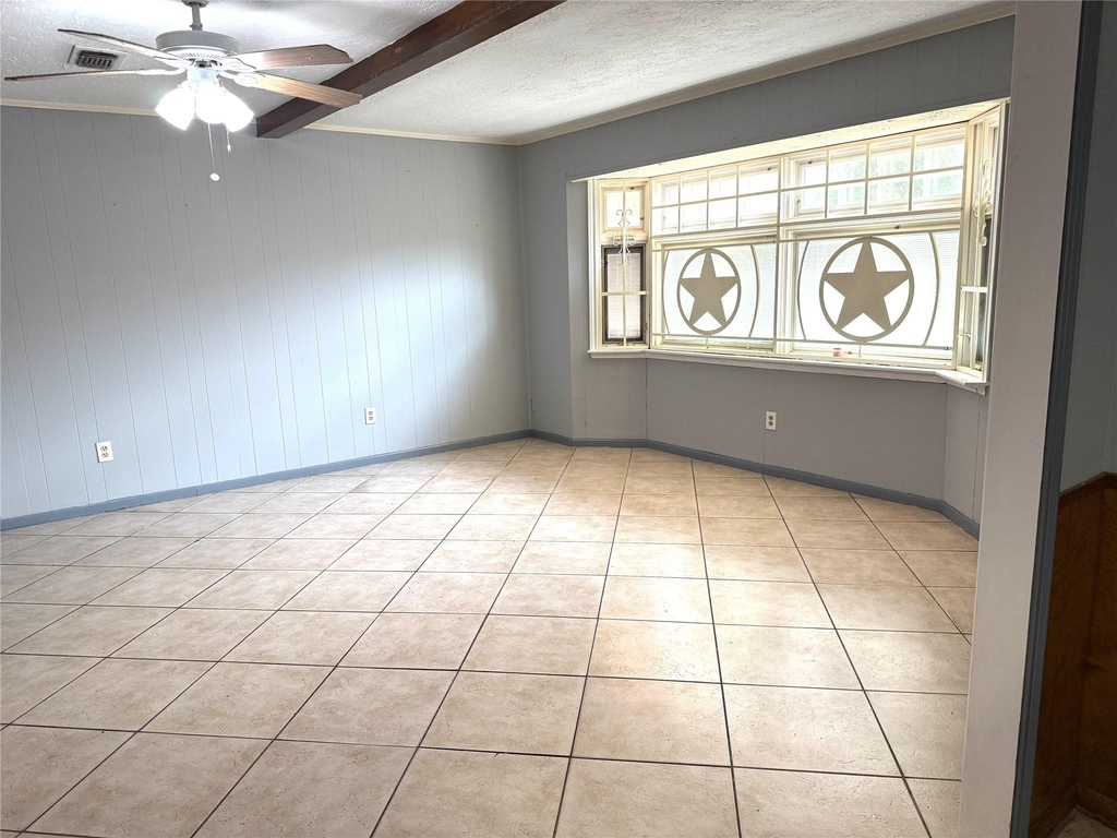 12615 Shannon Hills Drive - Photo 11