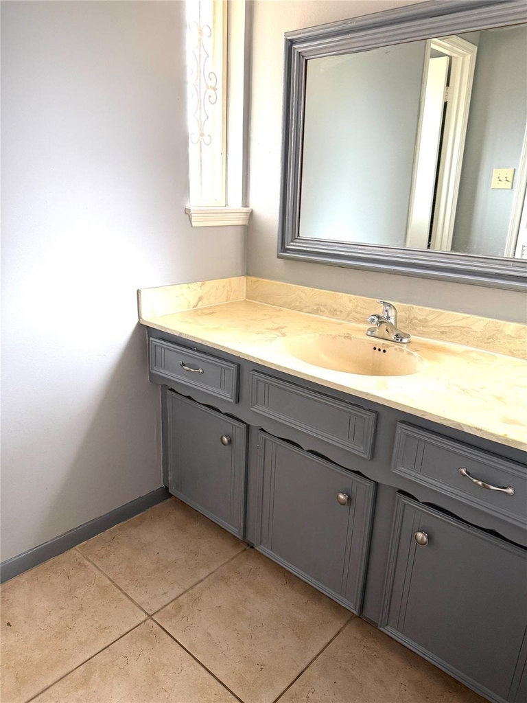 12615 Shannon Hills Drive - Photo 27