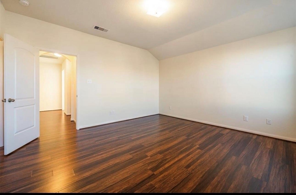 9439 Grand Spark Drive - Photo 8