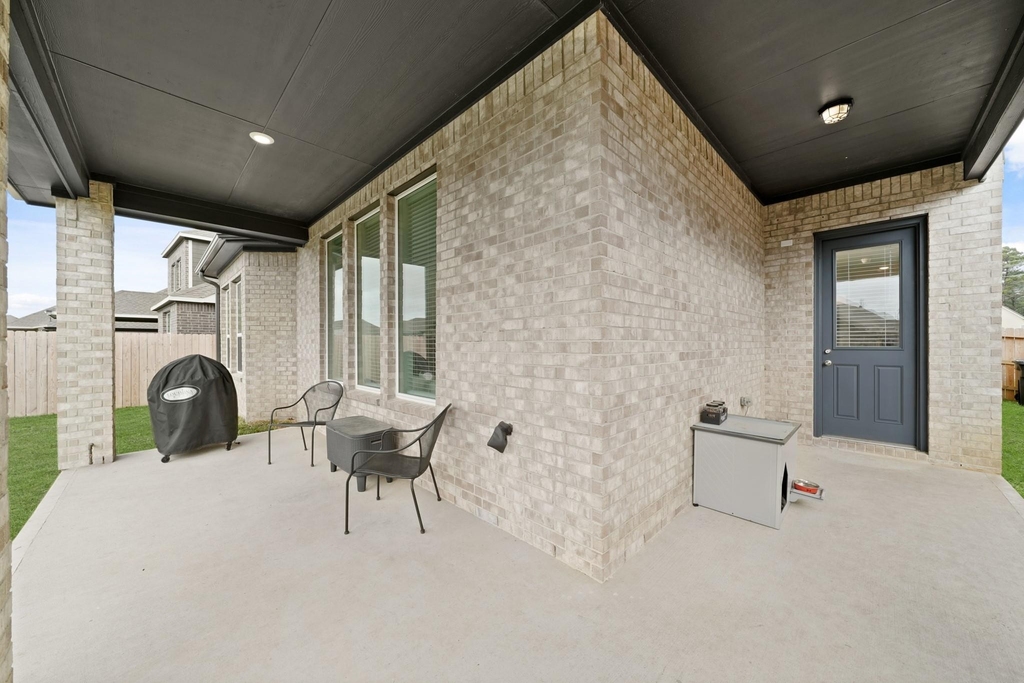 24531 Greeley Lake Drive - Photo 34