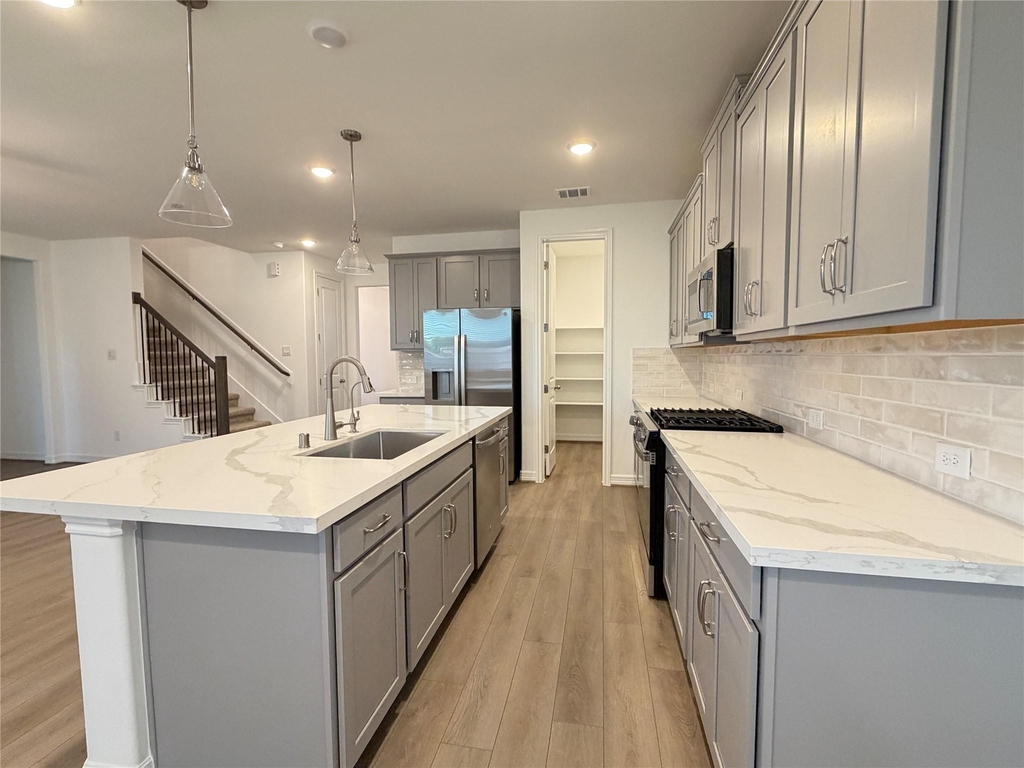 32011 Sweet Pea Meadows Drive - Photo 10
