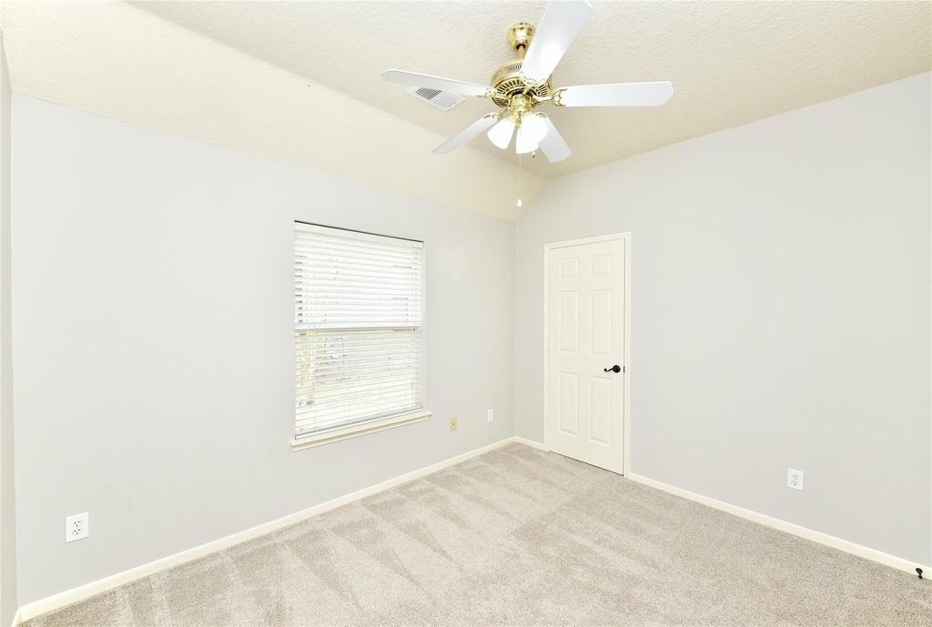 18 Barn Lantern Place - Photo 35