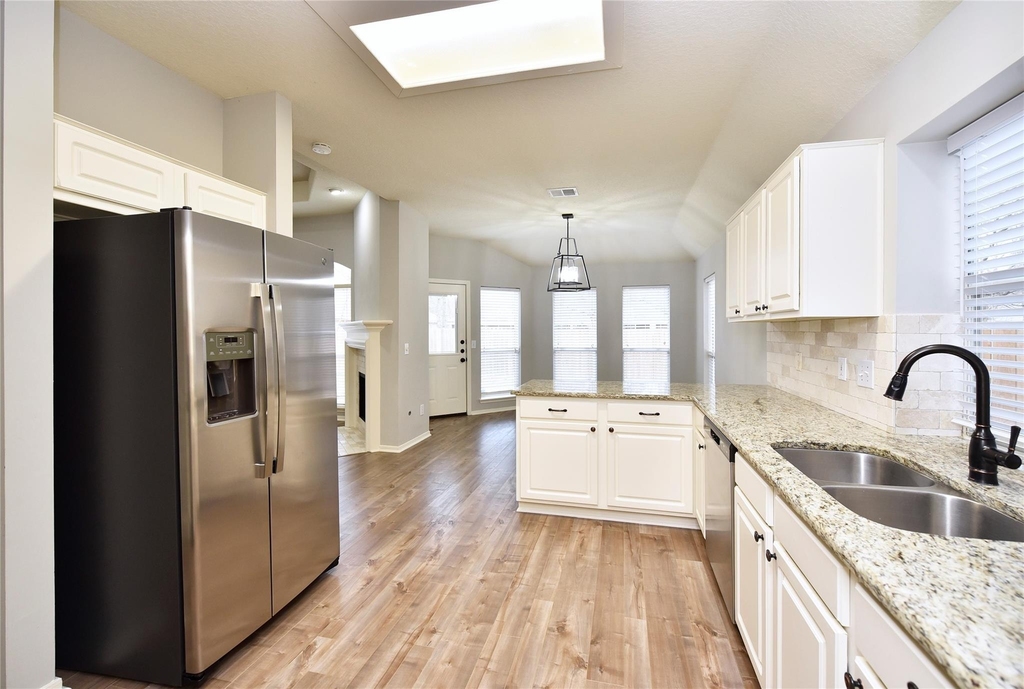 18 Barn Lantern Place - Photo 17