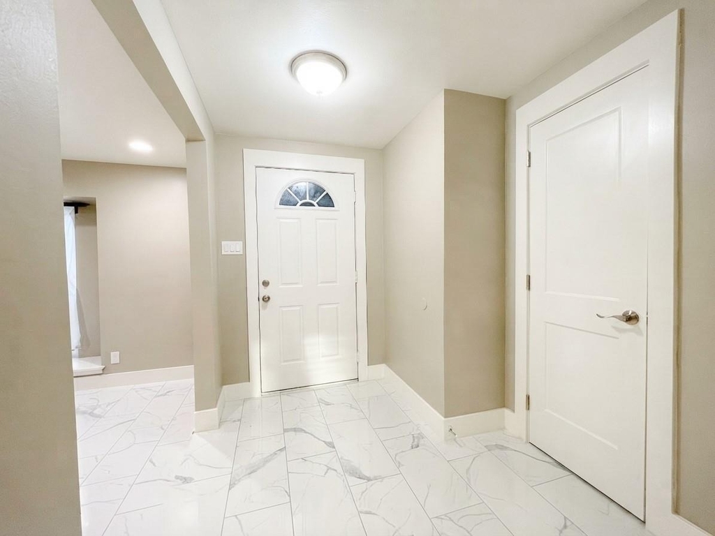 4207 Birchton Street - Photo 3