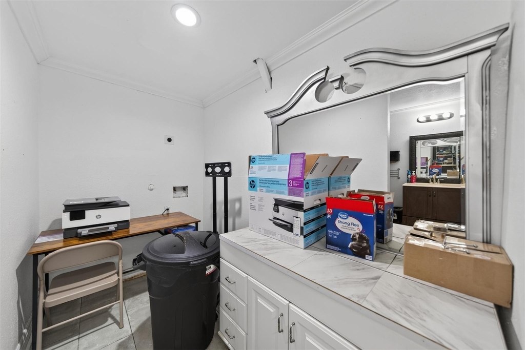 2213 Ellis Drive - Photo 23