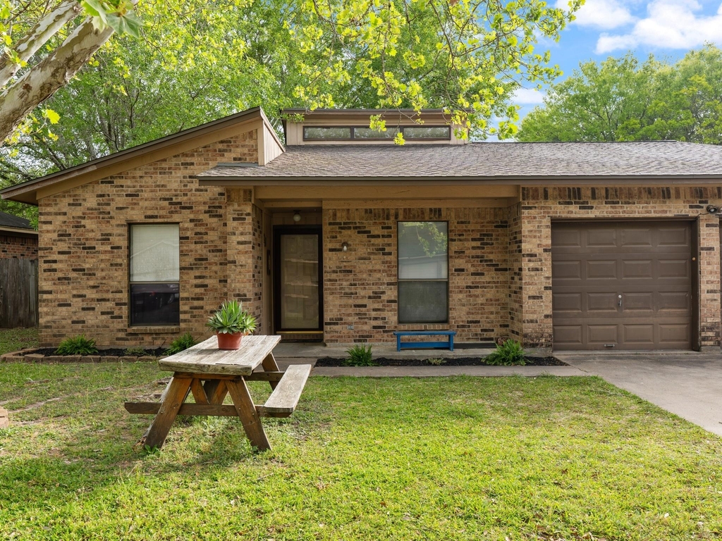 13 Columbella Street - Photo 1