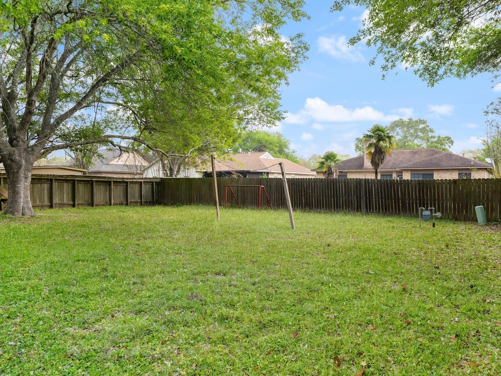 13 Columbella Street - Photo 19