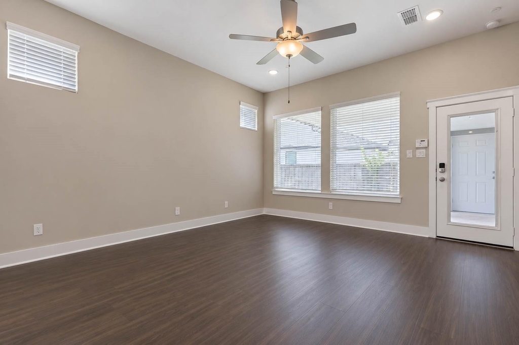 28615 Eden Creek Trail - Photo 1