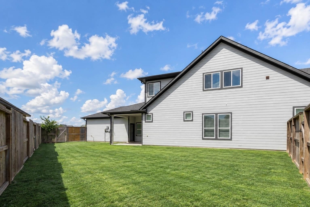 28615 Eden Creek Trail - Photo 10