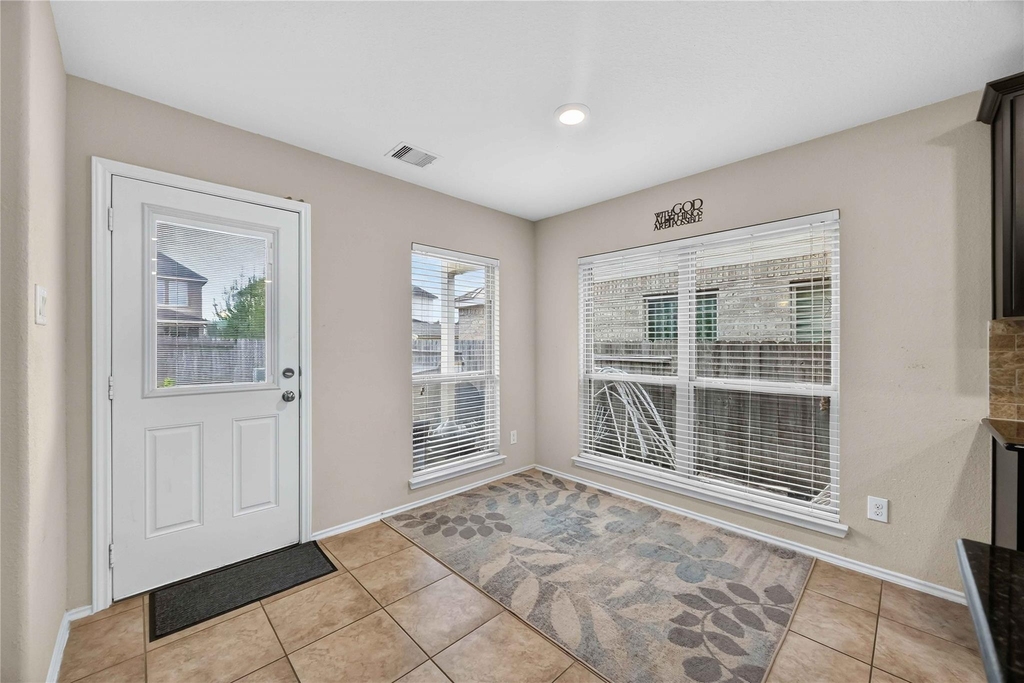 20731 Laurel Rain Court - Photo 7
