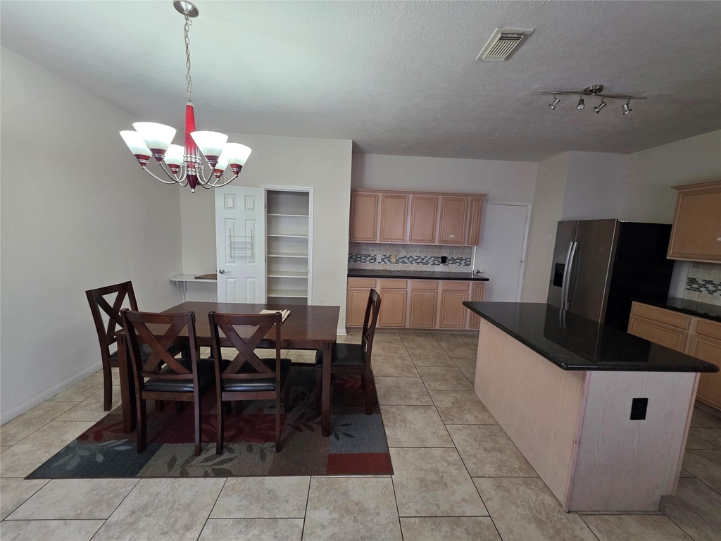 2715 Riverhollow Lane - Photo 16