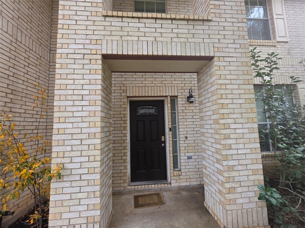 2715 Riverhollow Lane - Photo 2
