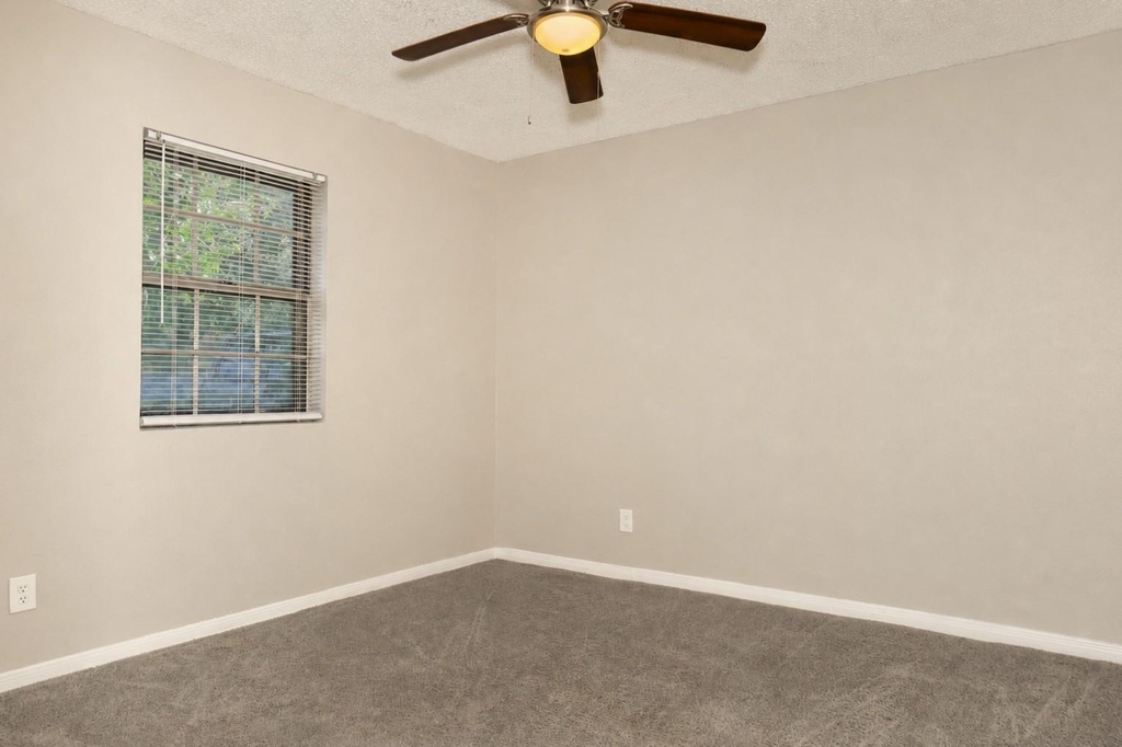 1117 County Road 515 - Photo 7