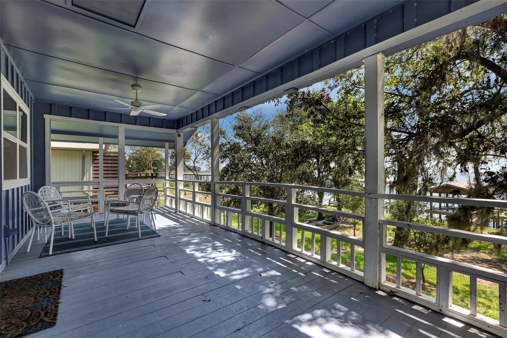 354 Edgewater Way - Photo 6