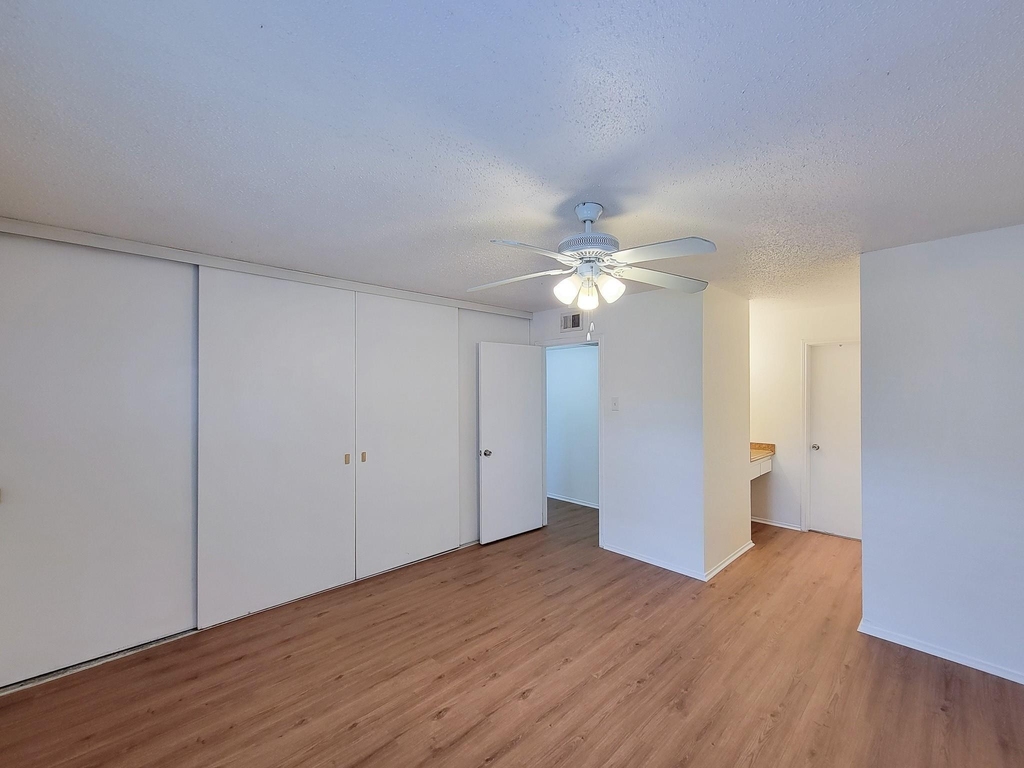 3535 Nasa Rd 1 - Photo 21