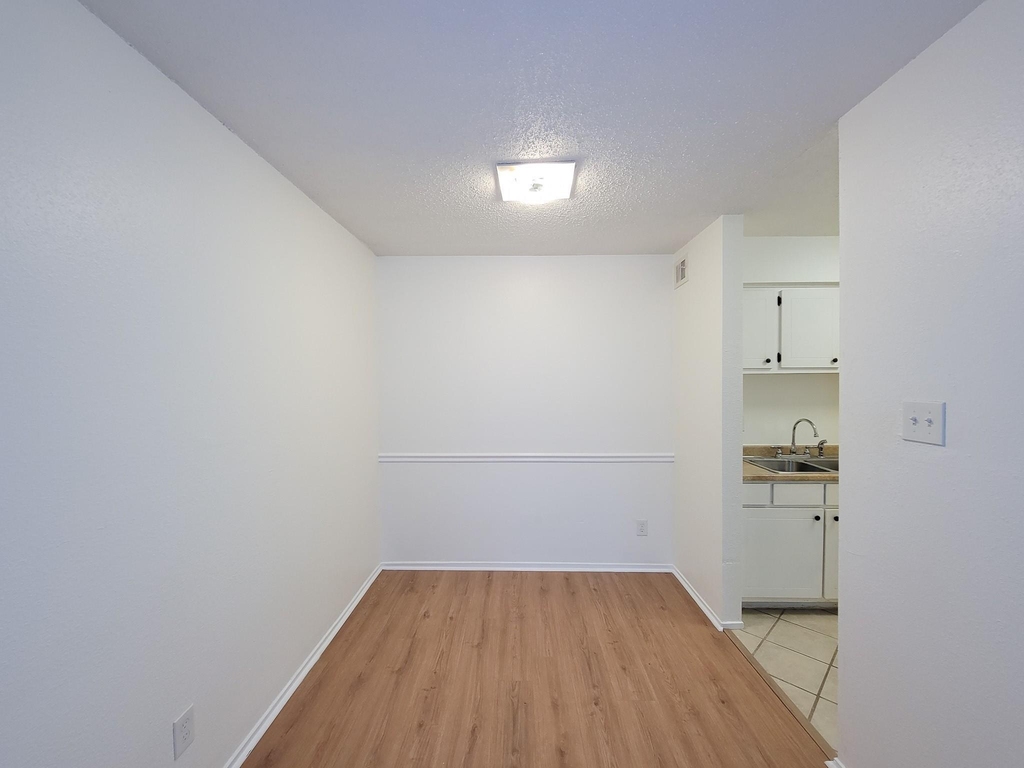 3535 Nasa Rd 1 - Photo 12