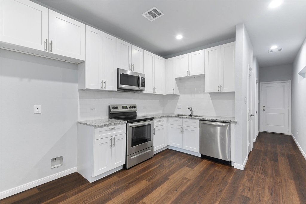 4919 Paradigm Lane - Photo 4