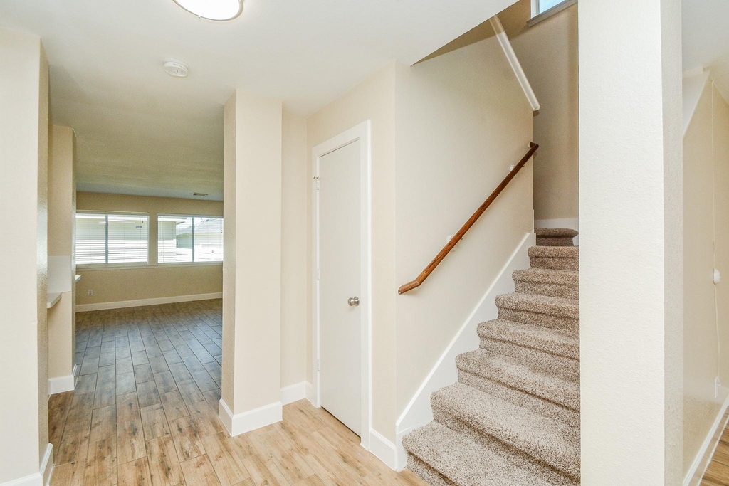1505 Nichole Woods Drive - Photo 3