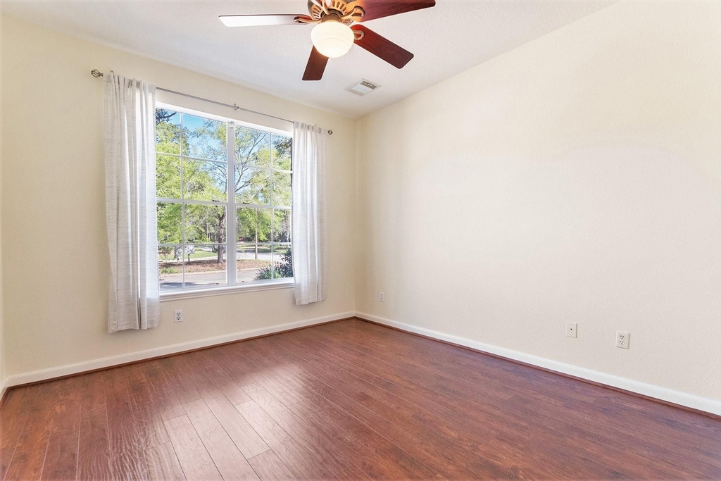 15 Larks Aire Place - Photo 10
