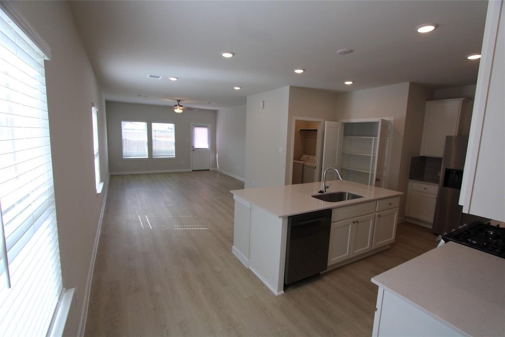 124 Rising Cedar Lane - Photo 2