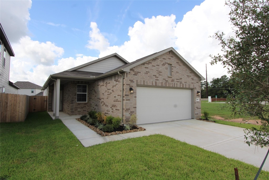 124 Rising Cedar Lane - Photo 1