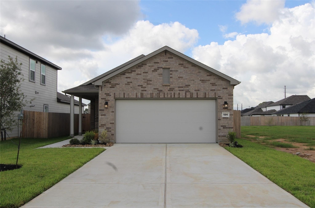 124 Rising Cedar Lane - Photo 0