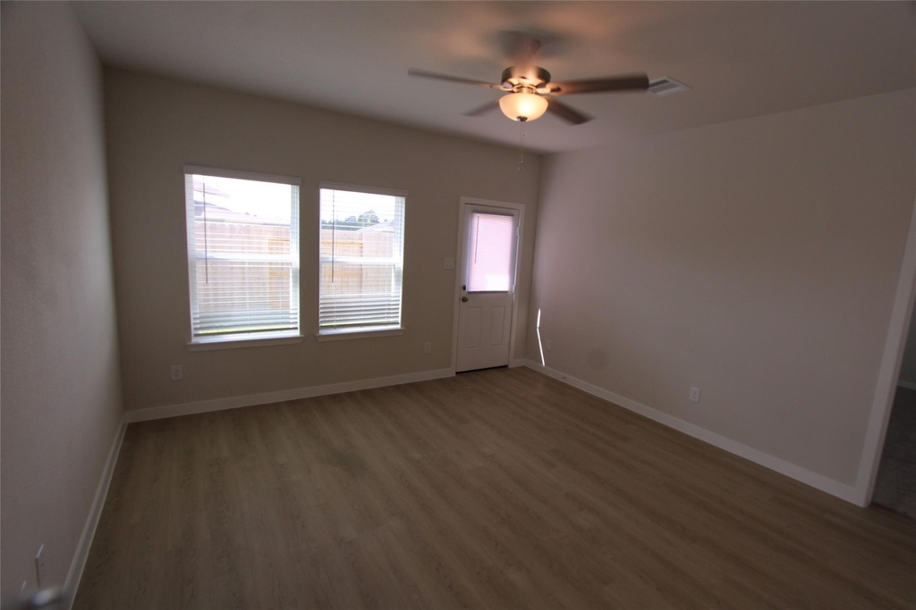 124 Rising Cedar Lane - Photo 8