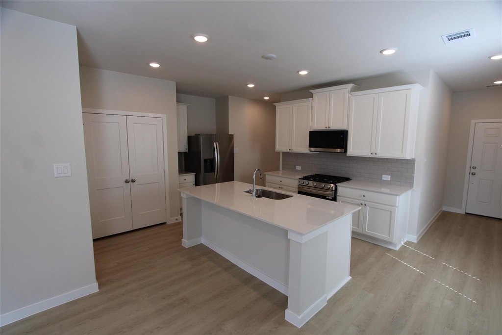 124 Rising Cedar Lane - Photo 5