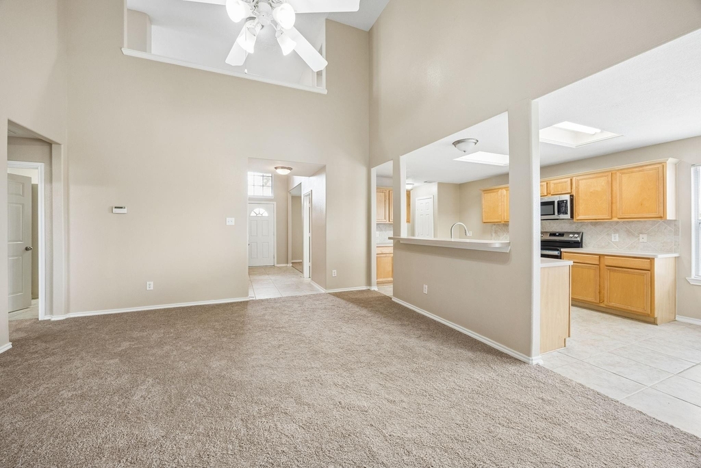 12030 Parkers Hideaway Drive - Photo 4