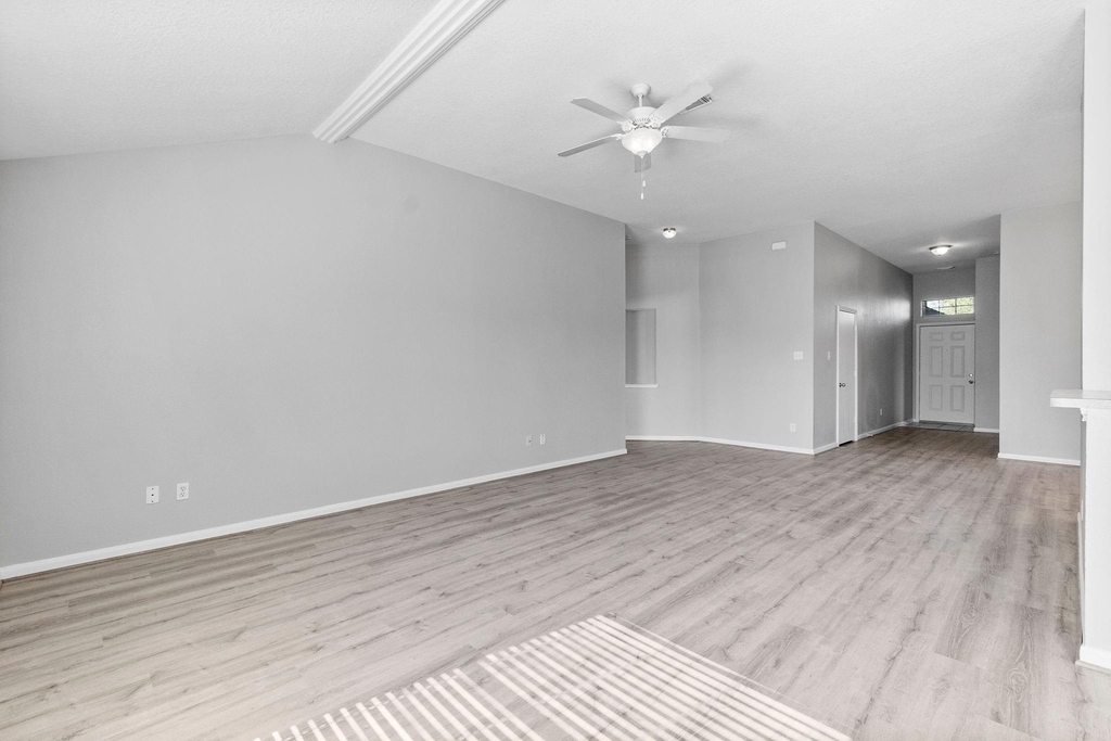 12546 Ridgecrest Drive - Photo 14