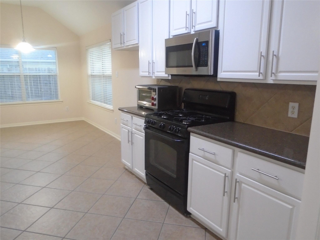 24503 Kestrel View - Photo 10
