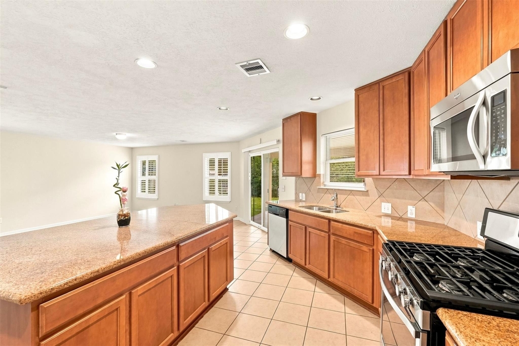 12410 Skyview Star Court - Photo 11