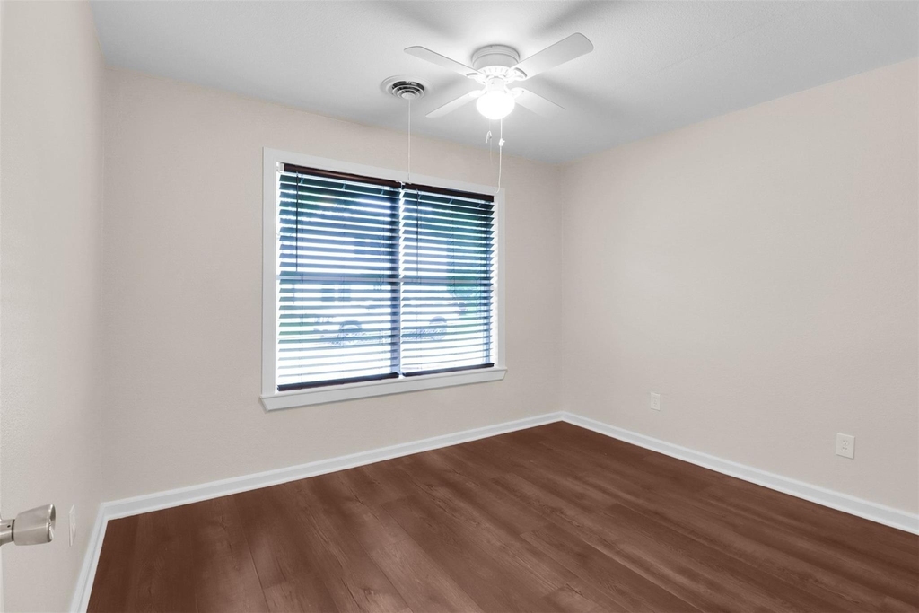 1606 W Humble Street - Photo 7