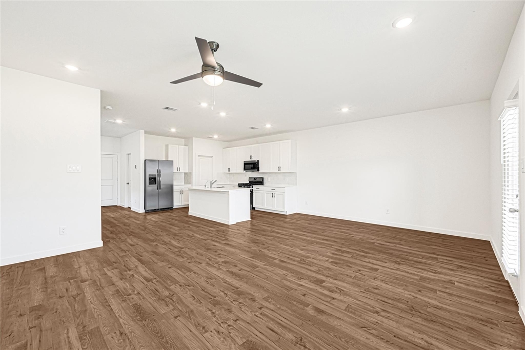 3543 Goldfinch Woods Drive - Photo 11