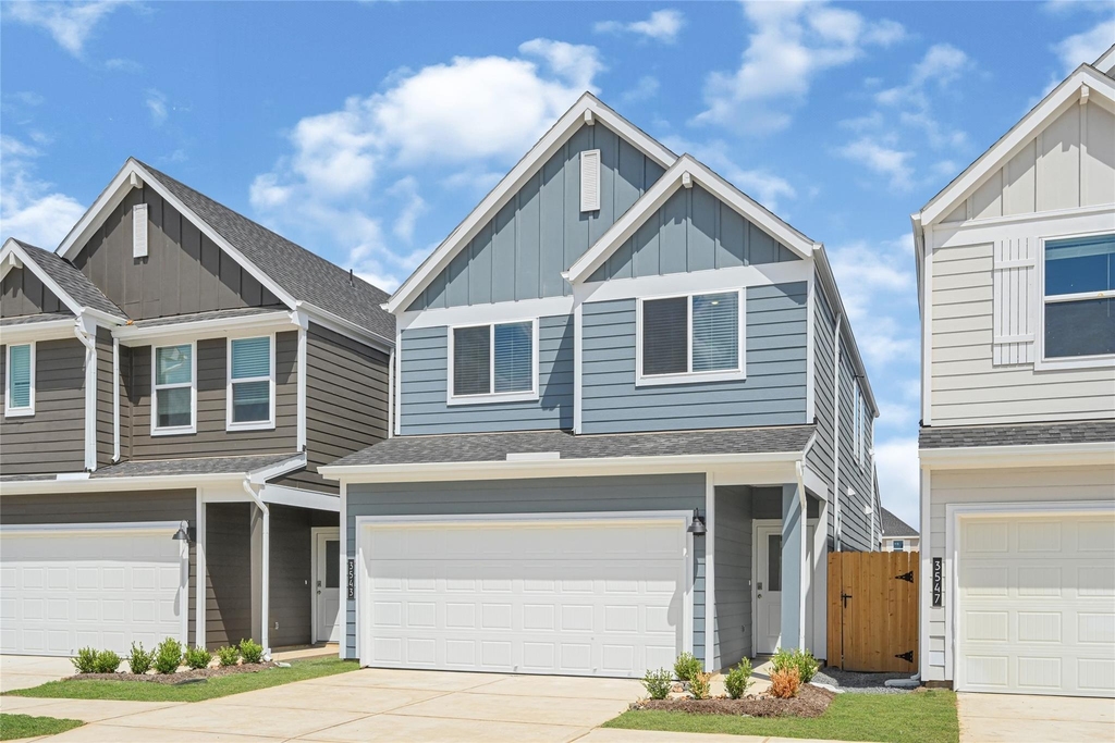 3543 Goldfinch Woods Drive - Photo 1