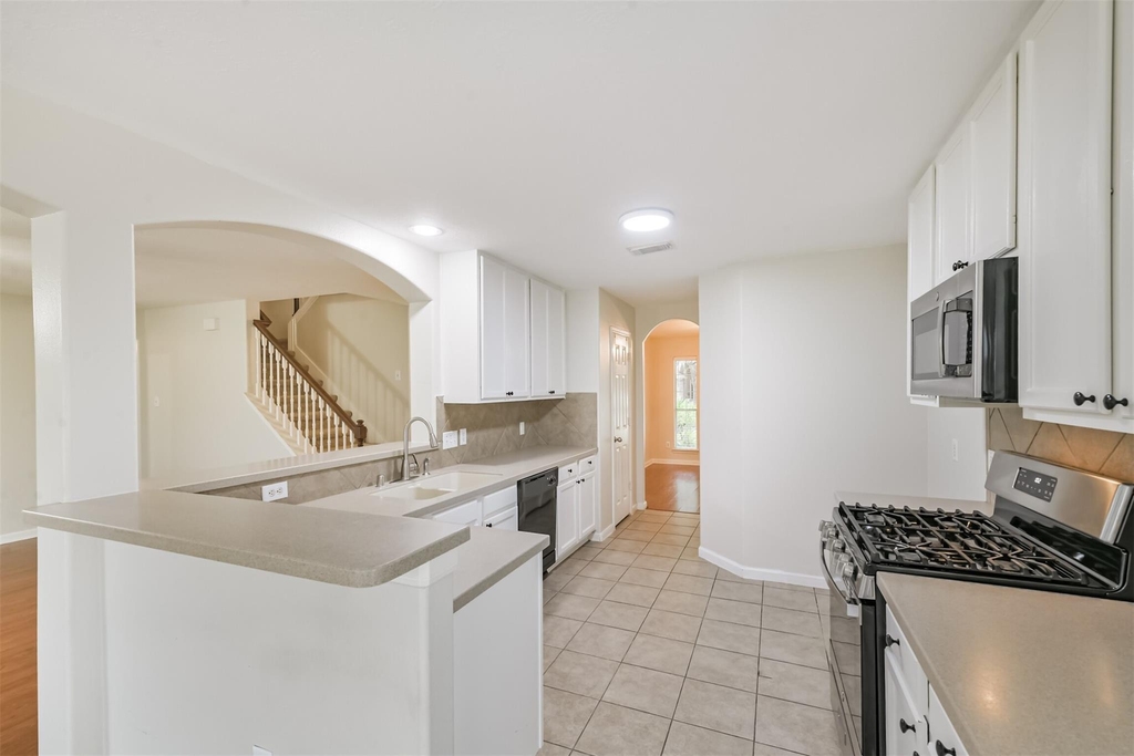 21903 Whispering Daisy Court - Photo 5
