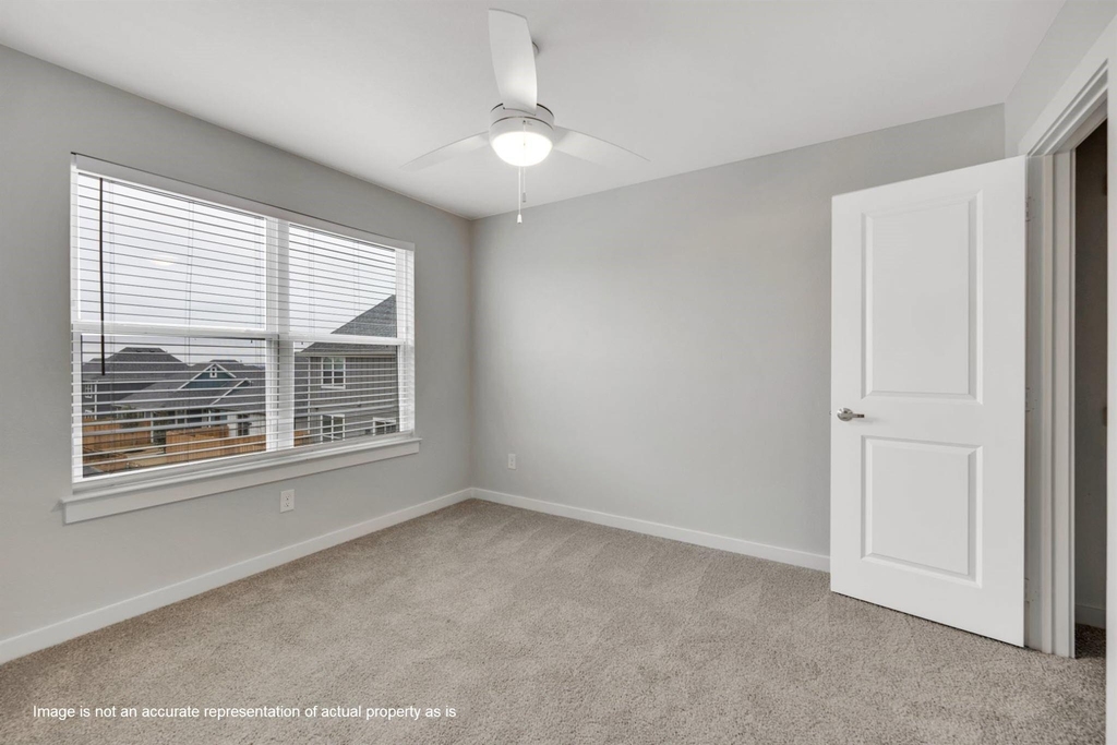 10100 Conover Commons Circle - Photo 17