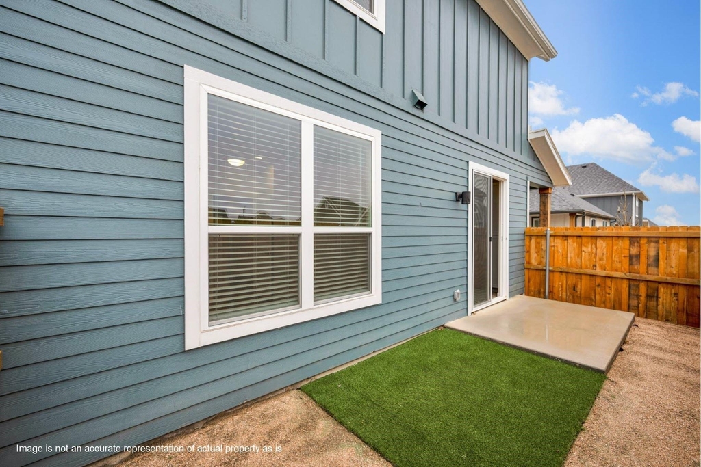 10100 Conover Commons Circle - Photo 20