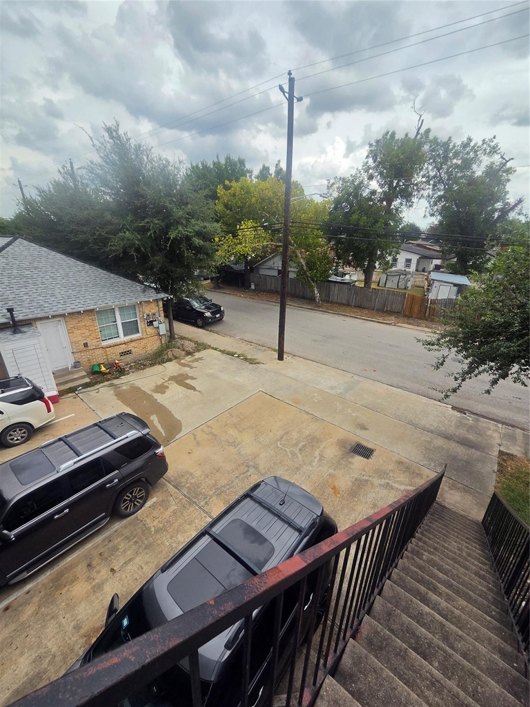 5713 Gulf Freeway - Photo 11