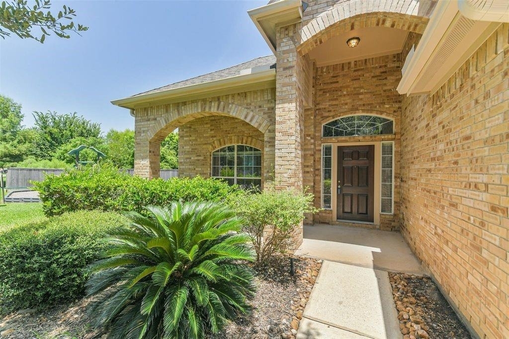 2922 Lemmingham Drive - Photo 2