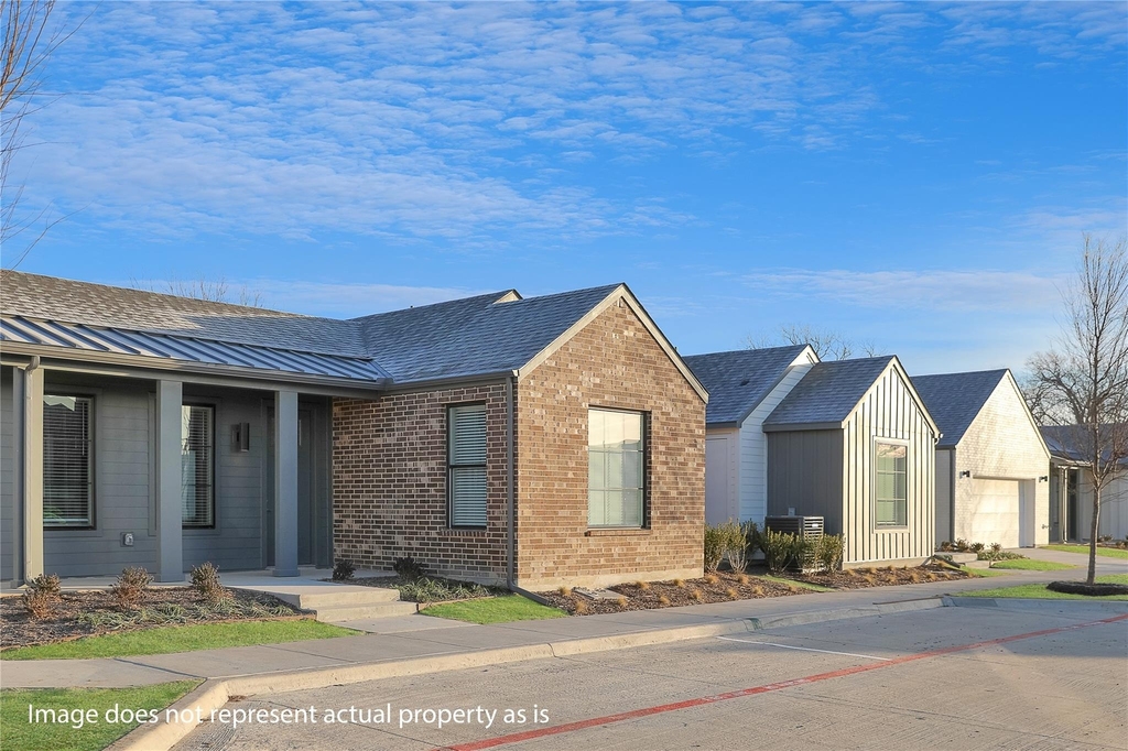 3651-934 S Custer Road - Photo 0